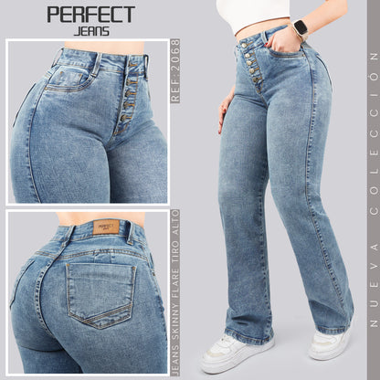 Jeans Skinny Flare Tiro Alto 2068