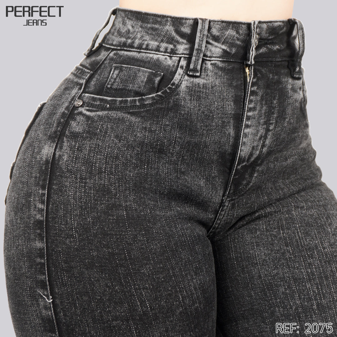 Jeans Skinny Flare Tiro Alto 2075