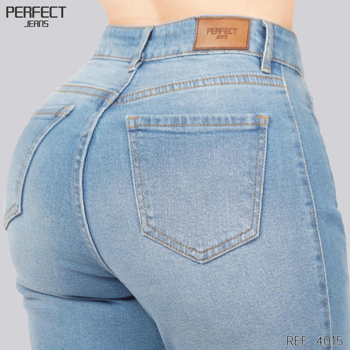 Jeans Straight Semirrígido Tiro Alto 4015